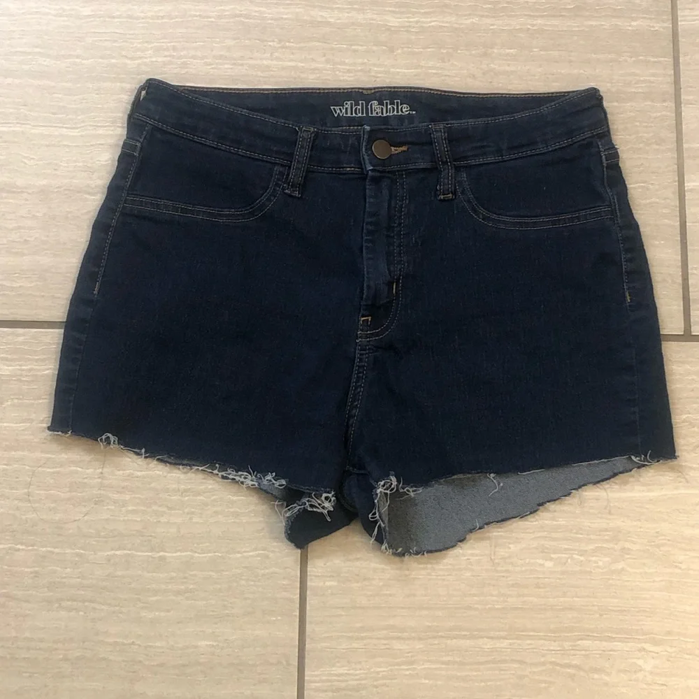 wild fable Dark Indigo Raw Hem Denim Shorts size 12